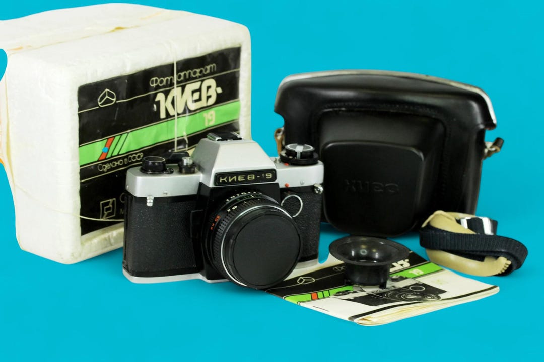 Vintage Kiev-19 With MC Helios 81H Arsenal USSR SLR Camera 35 Mm