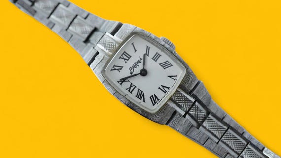 Vintage Ladies Watch Luch Vimpel Cal.1801.1.k1 17 Jewels  display picture 2