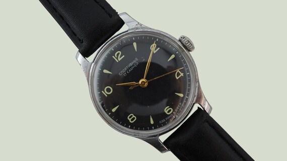Sportivnie sports soviet military watch 1MCHZ mechanical wristwatch, black dial, civilian version of Sturmanskie, stop second, black dial