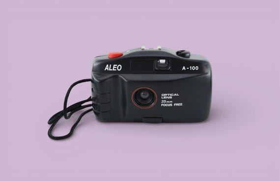 Aleo A-100 35mm focus free, manual compact camera