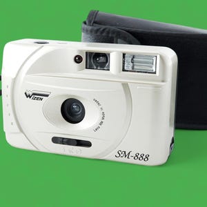 The Wizen a compact 35mm film camera SM-888, Battery included