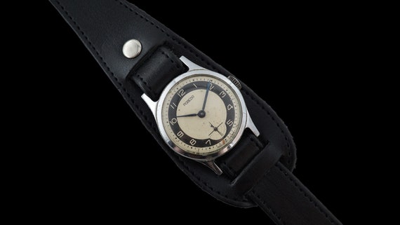 Vintage early 1Q1953 Pobeda dress watch 15 jewels… - image 1