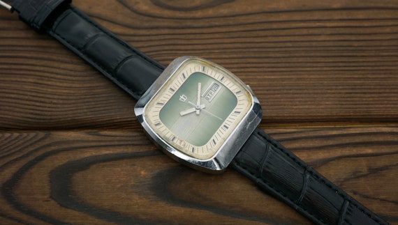 Vintage soviet men's wristwatch POLJOT quartz sov… - image 3