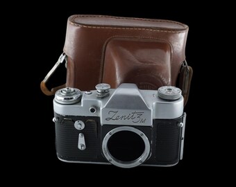 zenit-C USSR Soviet Unionロシア旧ソ連製 Zenit-C: A Timeless Marvel of Soviet Camera Engineering