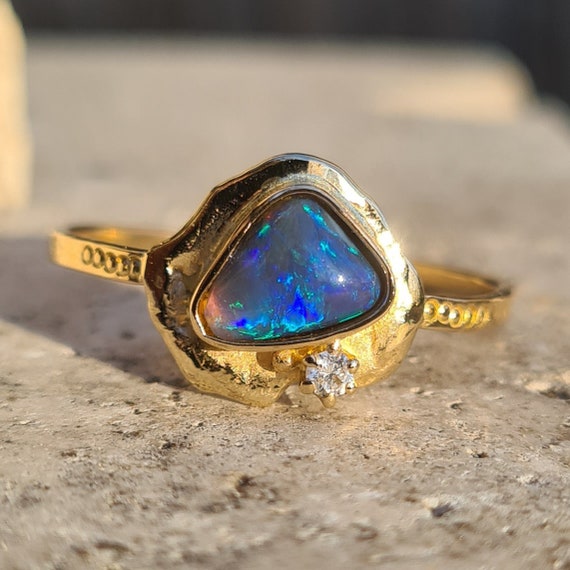Bague opale et un diamant en or jaune 18 K pour femme. Etsy France