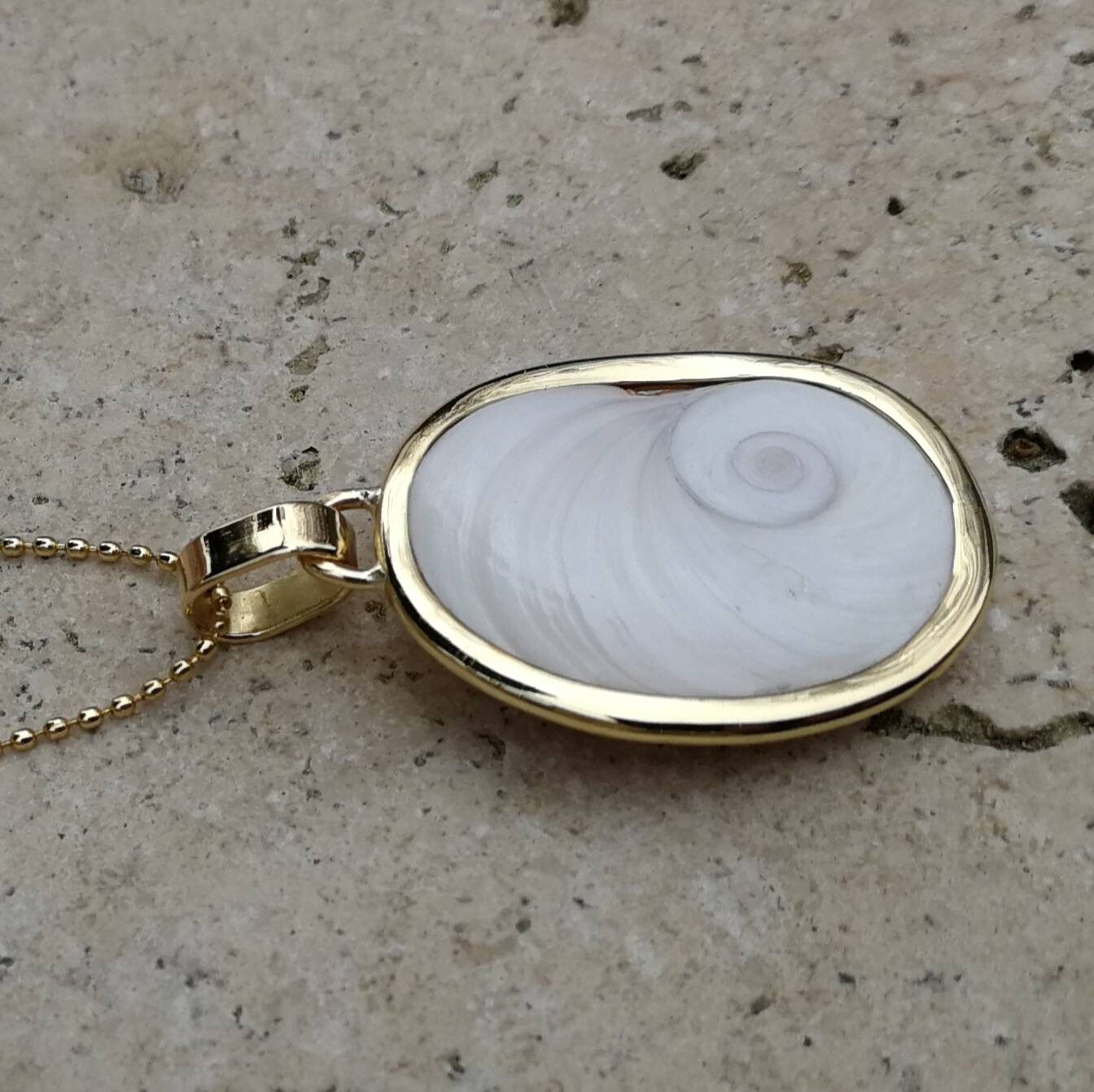 CARISSIMA Ciondolo occhio portafortuna smaltato da donna