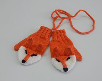 Варежки лисички. варежки детскиеMittens chanterelles. mittens