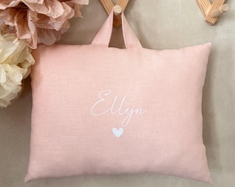 8 coloris - Coussin sieste école rectangulaire personnalisable avec prénom en lin avec anse