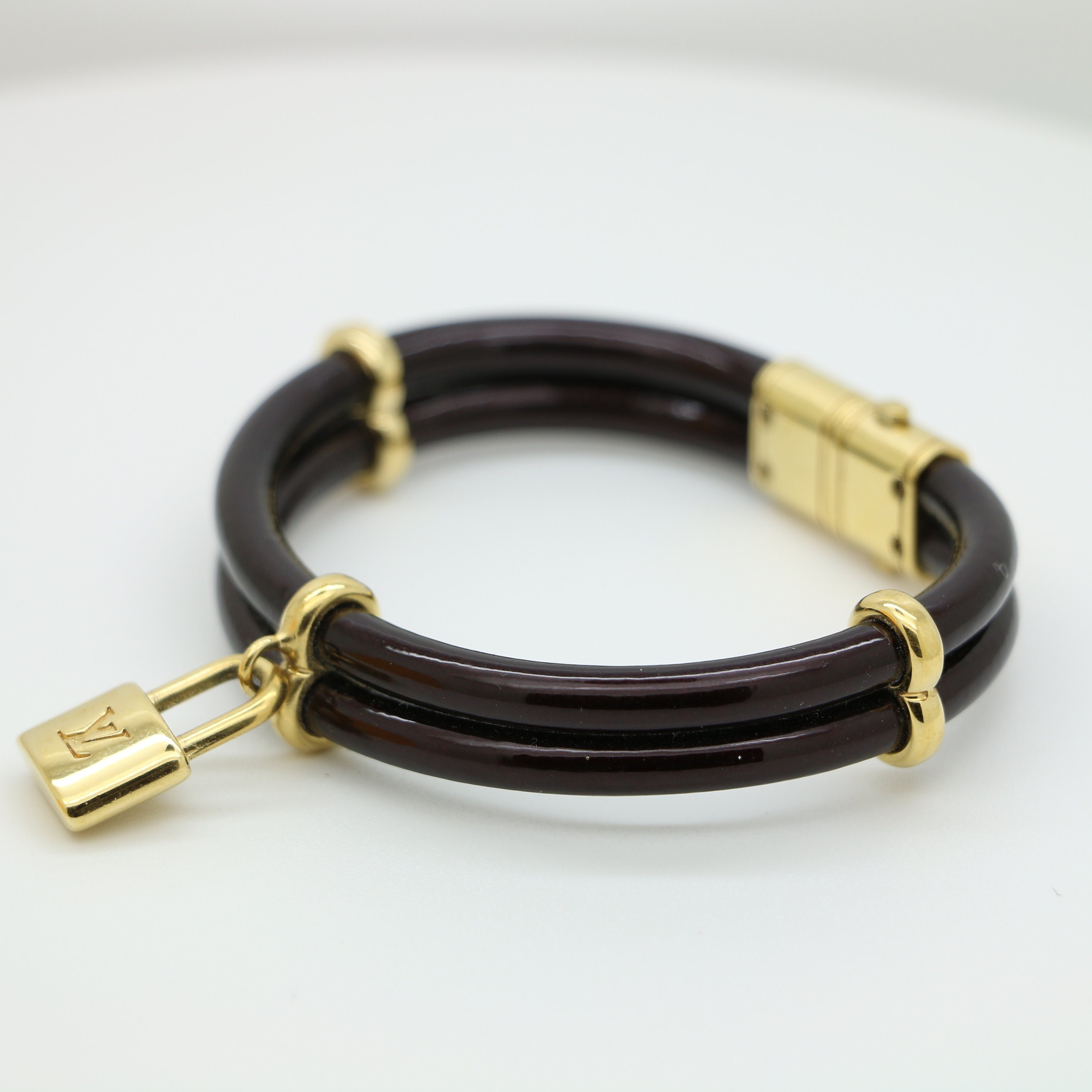 Louis Vuitton LV Logo Leather Double Wrap Bracelet