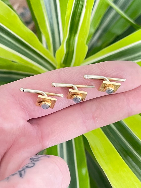 Men's 14k Star Sapphire Button Covers Gem