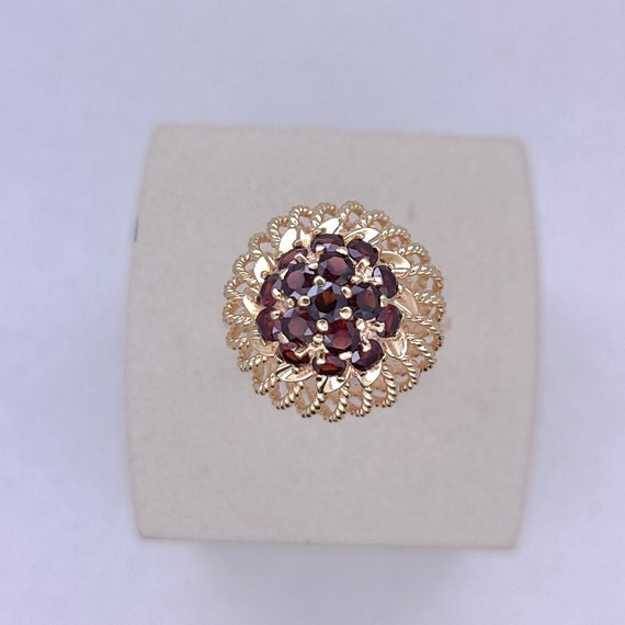 Vintage! Garnet Cluster RIng - image 2