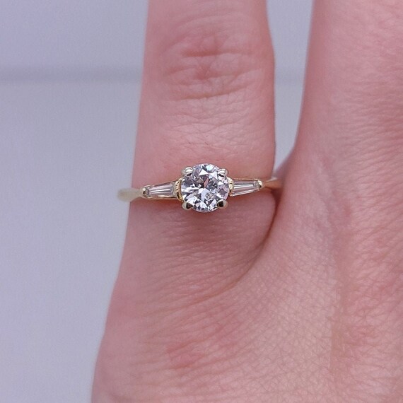 Dainty Diamond Engagement Ring Gem