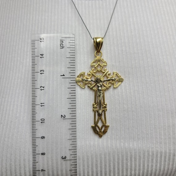 Beautiful 14k Crucifix/Cross Pendant - image 3