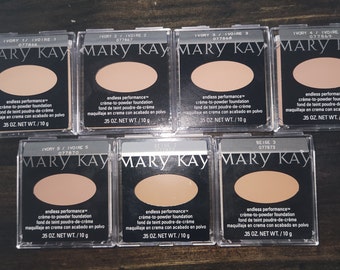 Mary Kay Creme-to-powder Foundation