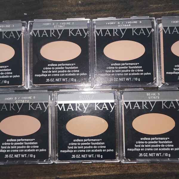 Mary Kay Creme-to-powder Foundation