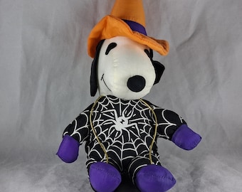 Snoopy Halloween Peanuts Plush Soft Things, Inc.