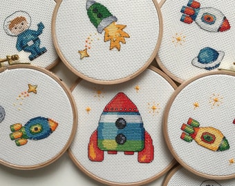 Set of 6 Space Cross Stitch Hoop Art. Planet Cross Stich. Astronaut Cross Stitch. Rocket Cross Stitch. Nursery Cross Stitch Hoop Art