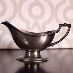 Vintage Oneida Tudor Gravy Boat