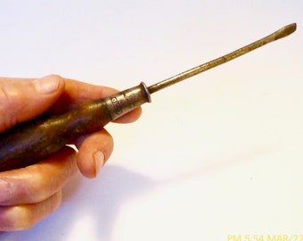 Vintage Stanley Sweetheart Hurwood 7 1/2" Screwdriver