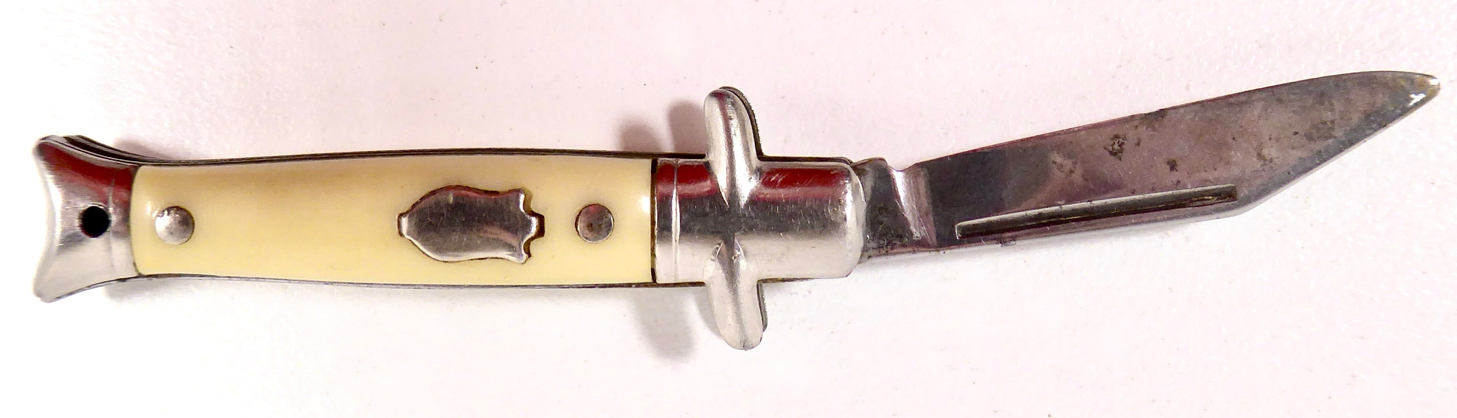 Vintage Imperial-style Pocket Size Pen Knife, Faux Bone