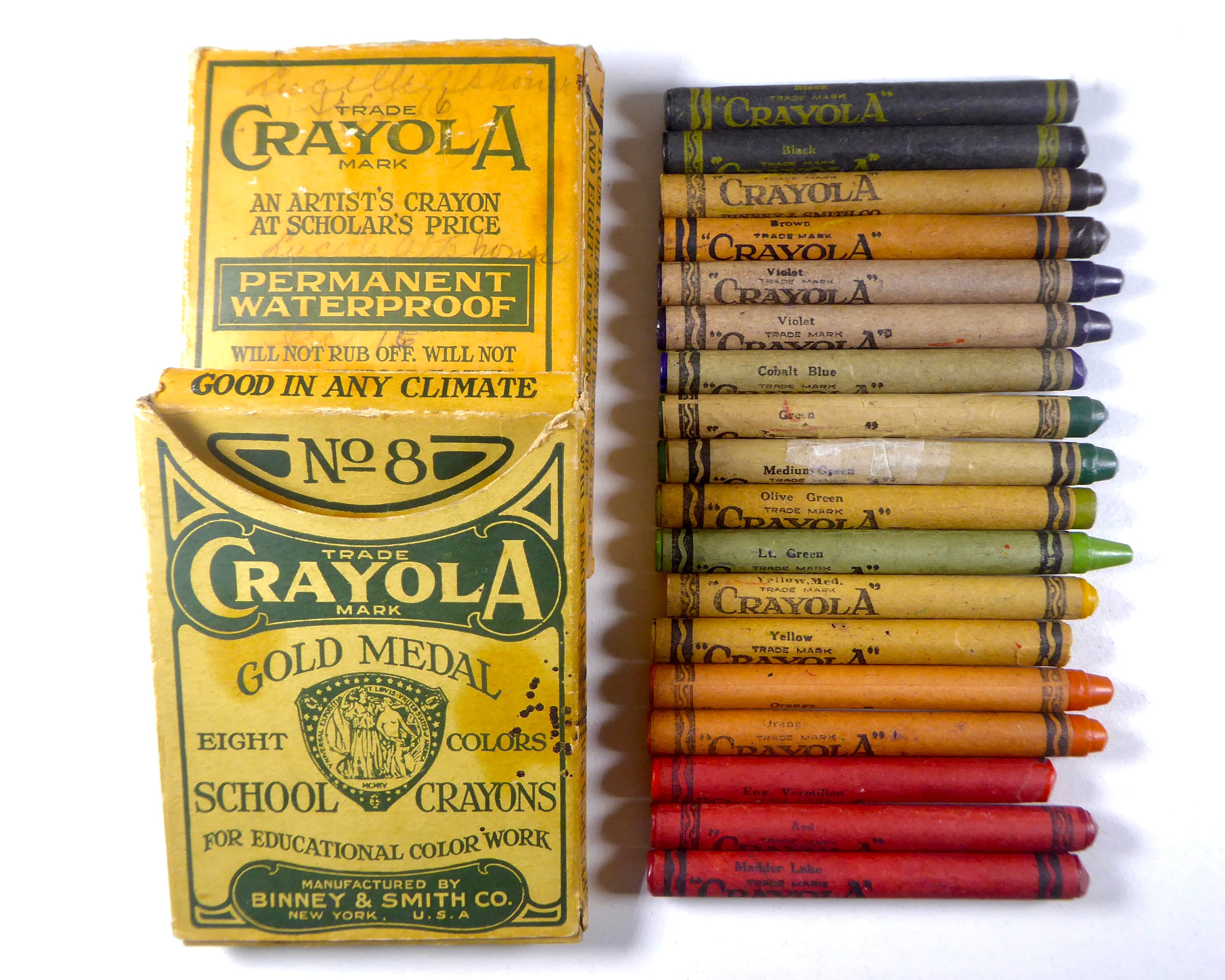 Scarlet Crayons - 45 crayons - Crayola Crayons - Bulk Crayons - Refill -  classroom - coloring - crayon