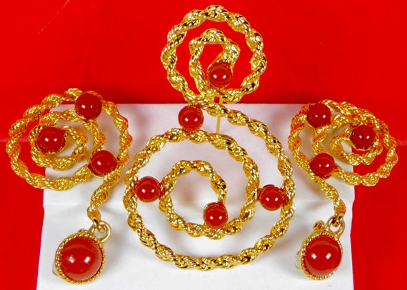 Vintage Avon Fashion Statement Jewelry Treble Cle… - image 4