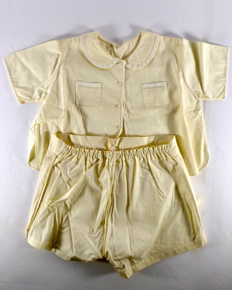 Vintage Romper Dress-Up Dainty Buttery Yellow Circa Mid-Century Era 1940/'s Fine Embroidery and Button Details Child or Doll Dress Up