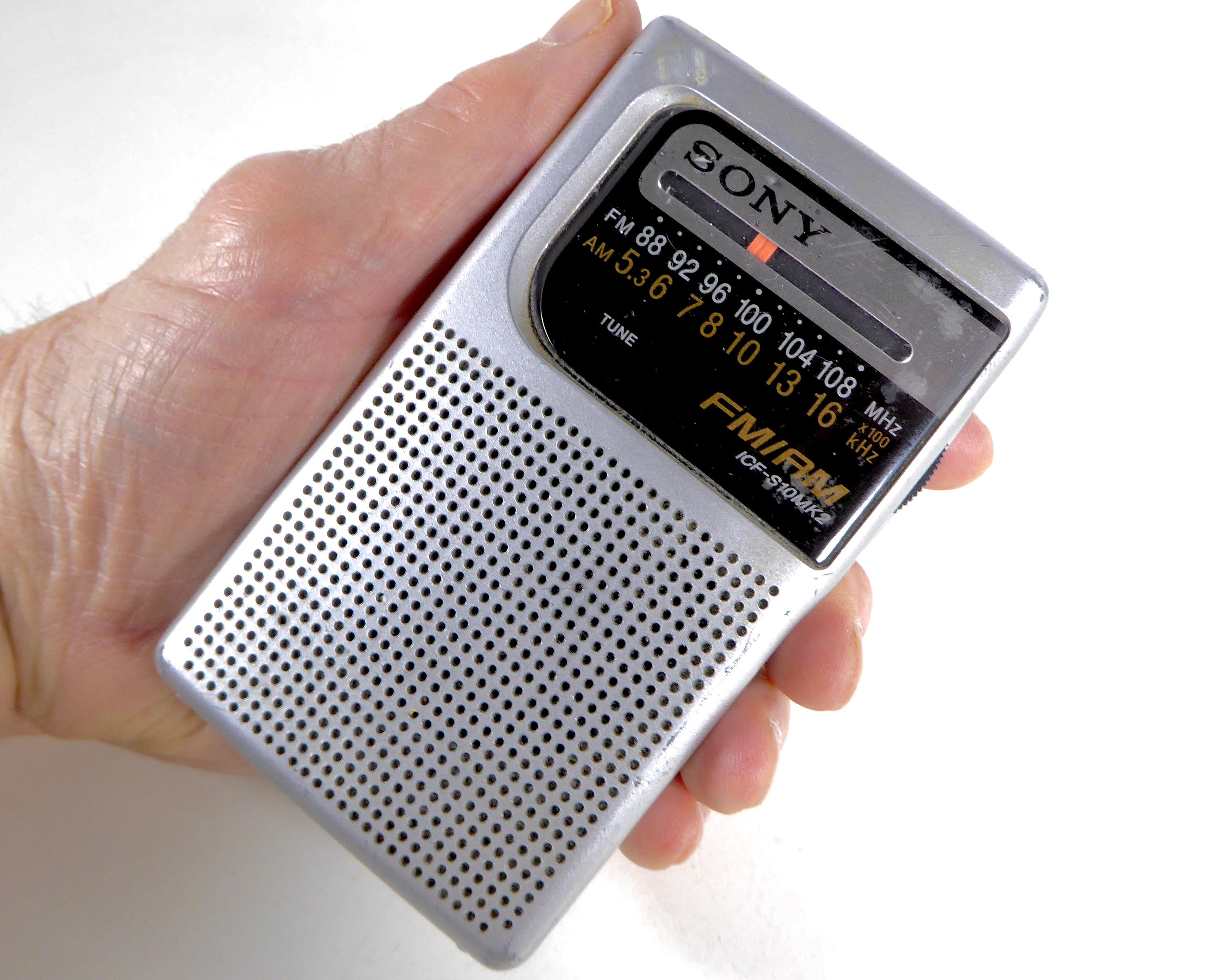 NEW** Sony ICF-S10MK2 Portable Pocket AM/FM Radio - FREE S&H