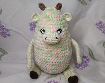 Doudou œuf vache, vache velvet crochet, jouet enfant, vache crochet, fil velvet, coton recyclé, polyester, grelot, jeu, jouet, doudou, vert