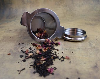 Stainless Steel Loose Leaf Tea Strainer - Single Cup or Tea Pot - Fine Mesh