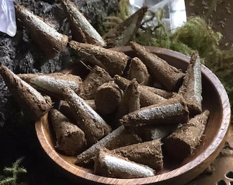 Oakmoss Woods Handrolled Incense Cones