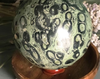 Kambaba Jasper Sphere