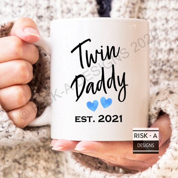Dad to twins gift, Twin Daddy Est 2021 mug, dad gift, new daddy present, daddy to twin boys mug, parents to twins gift, daddy birthday gift
