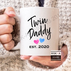 Twin daddy birthday gift, Twin Daddy est 2020 mug, new daddy present, mens gift, daddy to twins, boy and girl twins, twin daddy Christmas