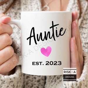Aunty gift, Auntie Est 2023 mug, womens gift, aunt present, pregnancy reveal gift, new auntie, aunty birthday gift, Auntie Christmas gift