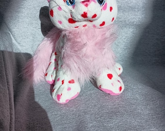Webkinz Lovely Love Kitten NO CODE