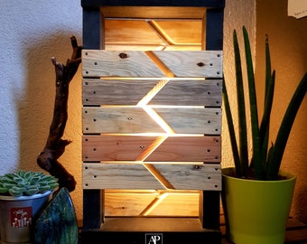 Lamp/wood/recycled/artisanal/LED/RGB/lighting/lighting/design/ethnic/palette/pallet wood/