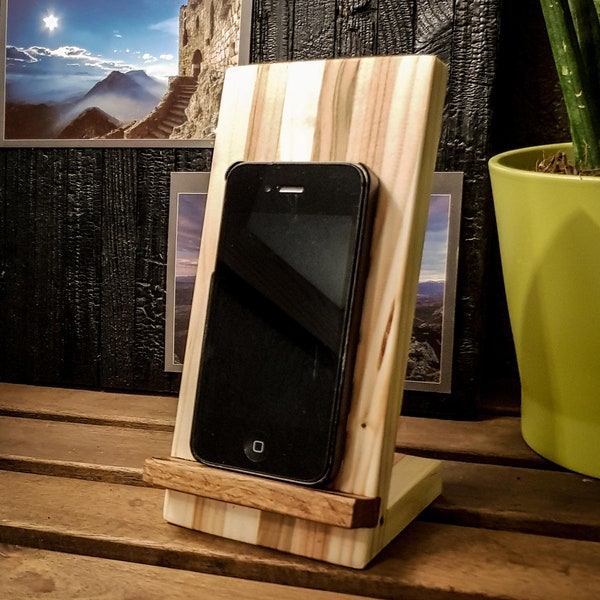 Docking station/Support smartphone en bois de palette/support smartphone bois recyclé
