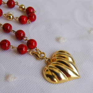 Gold Heart pendant necklace, Red beaded necklace, Love necklace, Heart jewelry, Gift for wife/ girlfriend, Valentine's Day gift for her