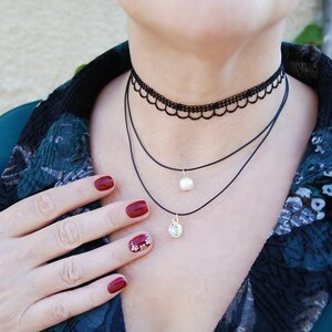 Black Lace Choker Necklace: Pearl Rhinestone Layered Choker