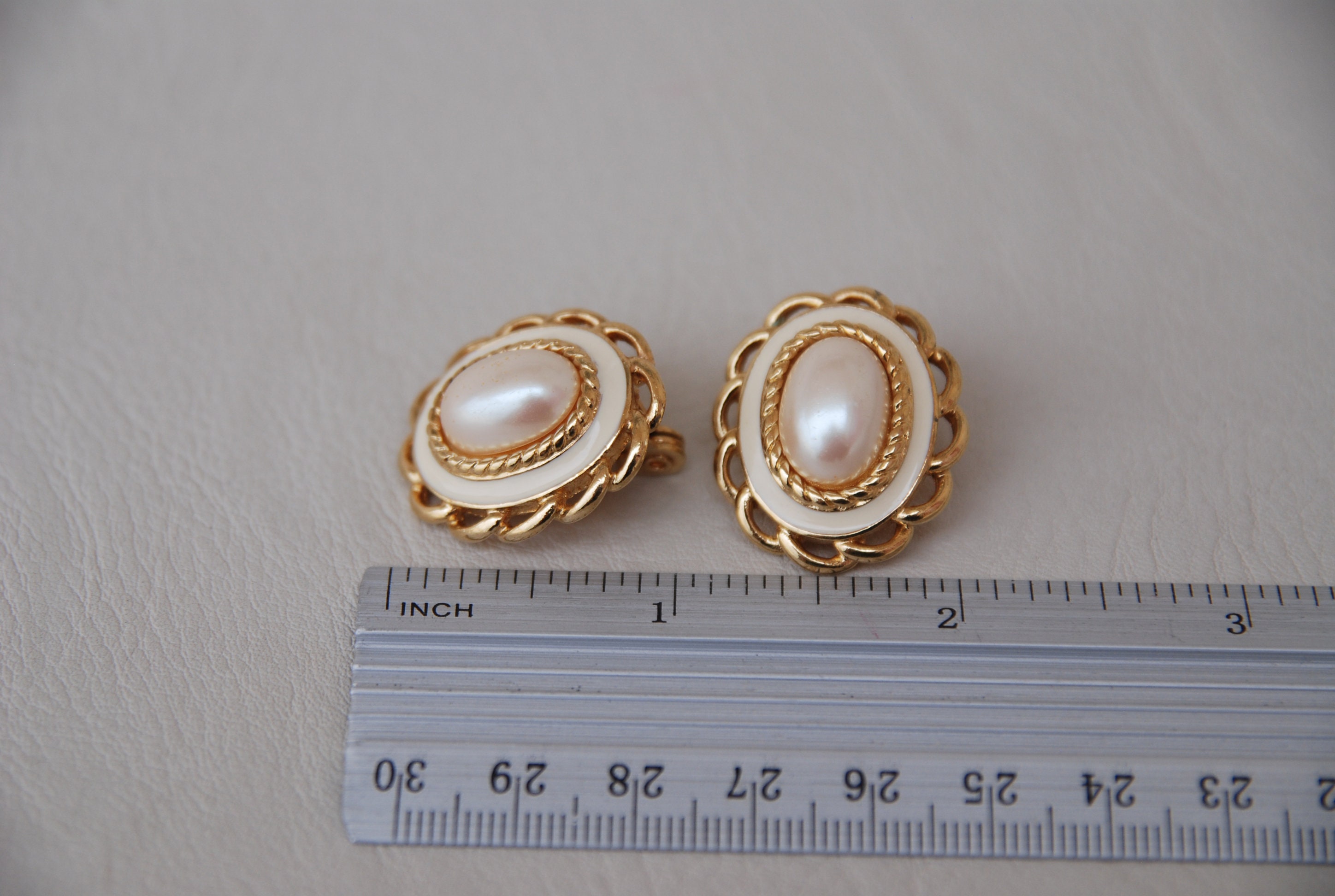 Boucles d'oreilles vintage or et pierres couleurs | Kaufen auf