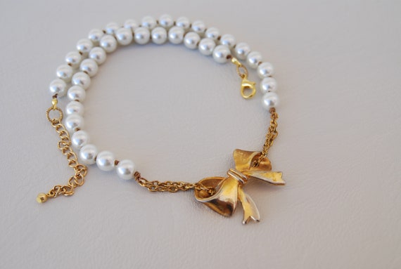 Stylish Gold Bow necklace, White faux Pearl 9 mm … - image 2