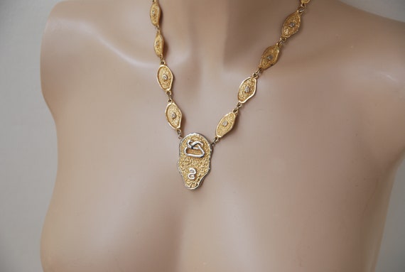 Vintage Gold Link necklace Hieroglyph pendant nec… - image 7