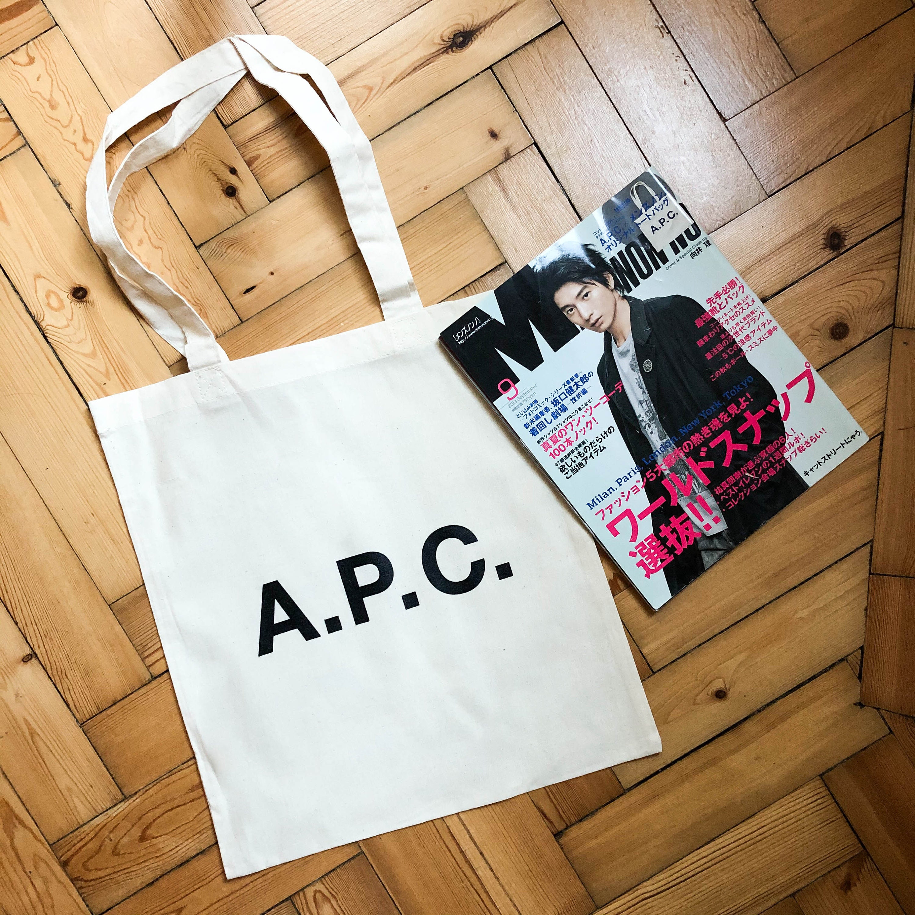 apc canvas tote