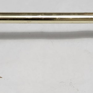 19&quot; Brass Towel Rack with Mounting Hardware (vintage)
