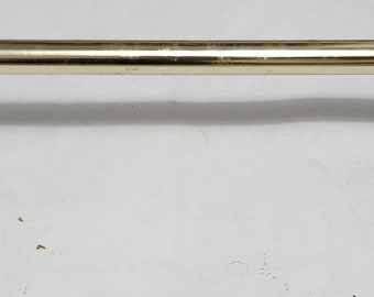 Toallero de latón de 19" con herrajes de montaje (antiguo)