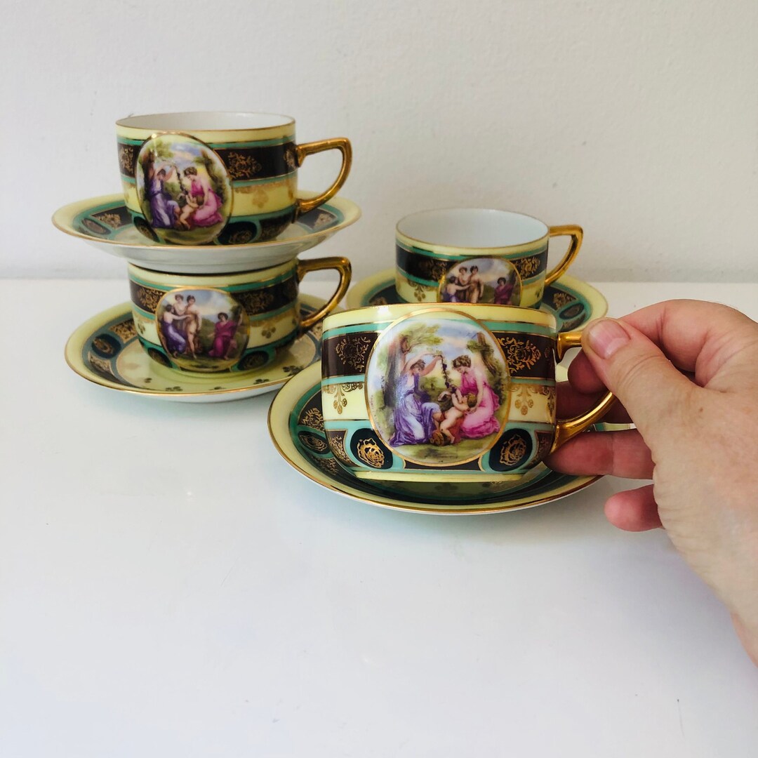 Set of 4 Vintage Czechoslovakia Tea Cups and Saucers Gold Trim - Etsy