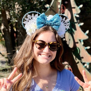 Winter Floral Mouse Ears | Wire Ears | Ice Queen Ears | Snowflake Headband | Christmas Ears | Freezing Princess Ears | Snowman Ears