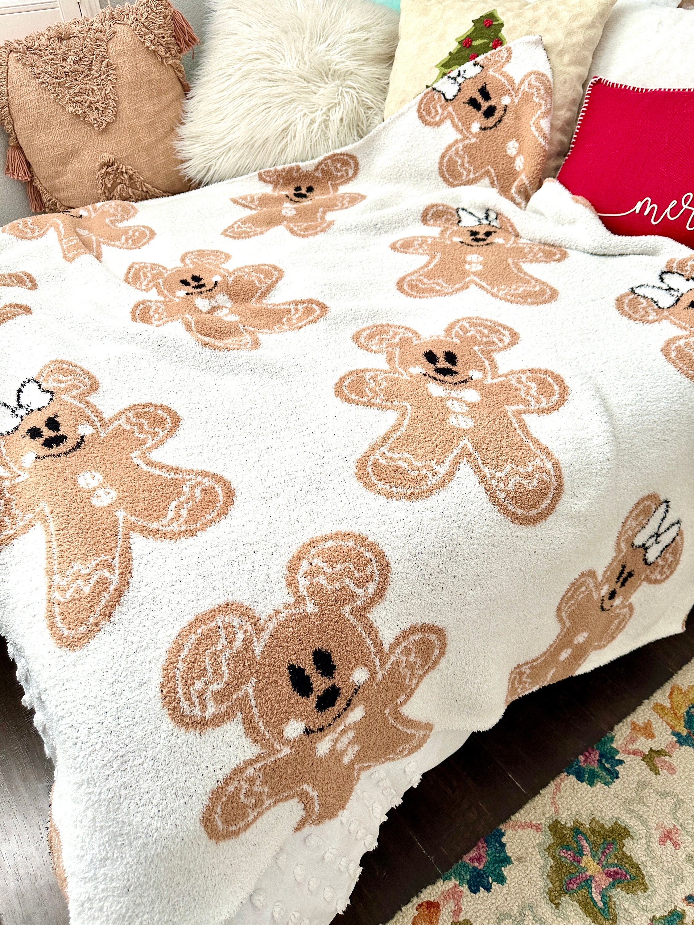 Ready To Ship: Magic Dreams Christmas Gingerbread Mouse Fuzzy Blanket | Holiday Soft Cozy Winter Throw | 60x70 | 100% Polyester Microfiber