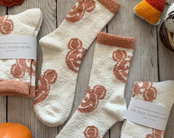 Ready To Ship Magic Cloud Halloween Pumpkin Mouse Fuzzy Socks | Soft & Cozy | Unisex One Size | Machine Washable | 100% Polyester Microfiber